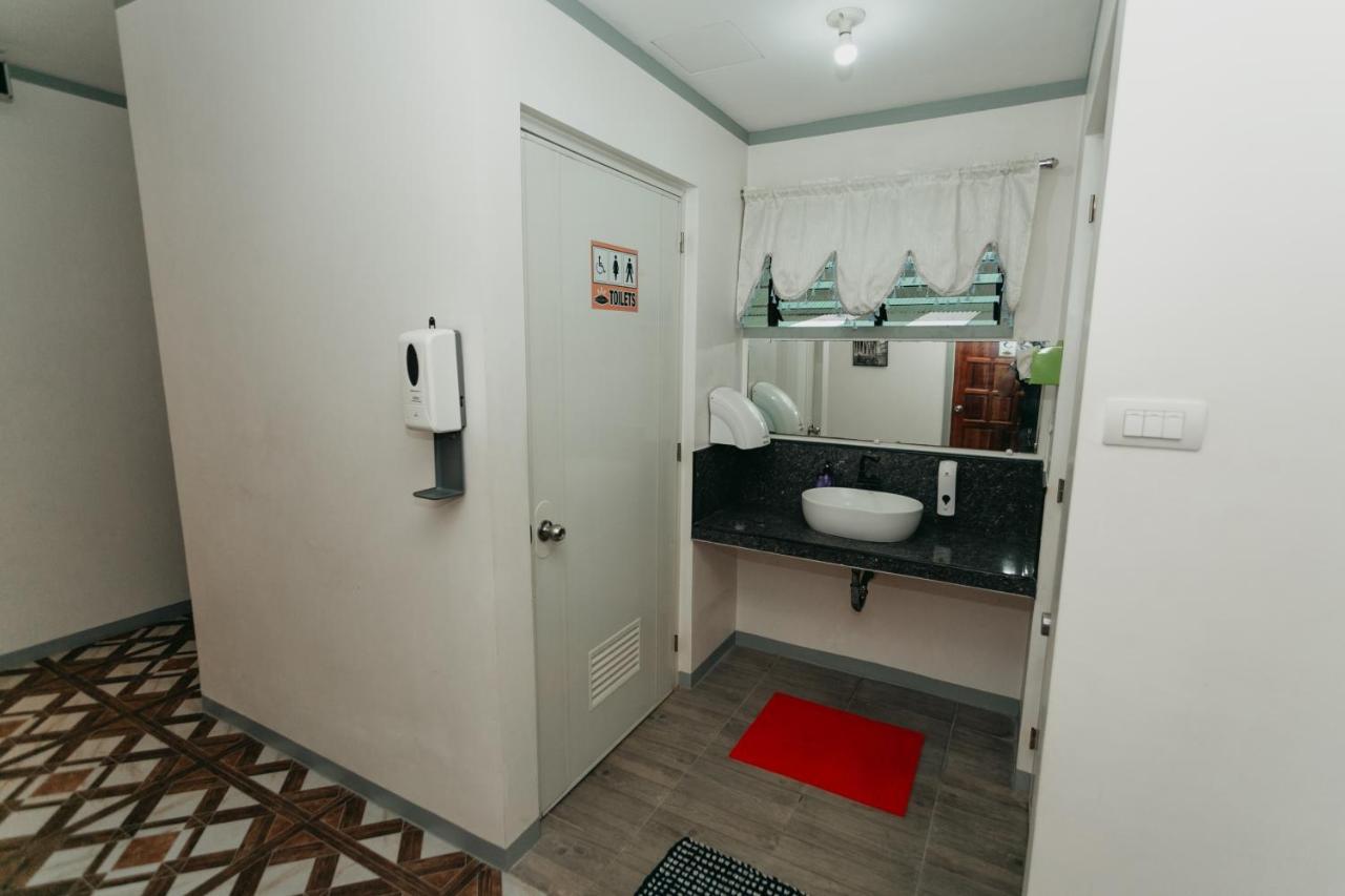 Kingswick Residences & Lodge Dumaguete City Zewnętrze zdjęcie